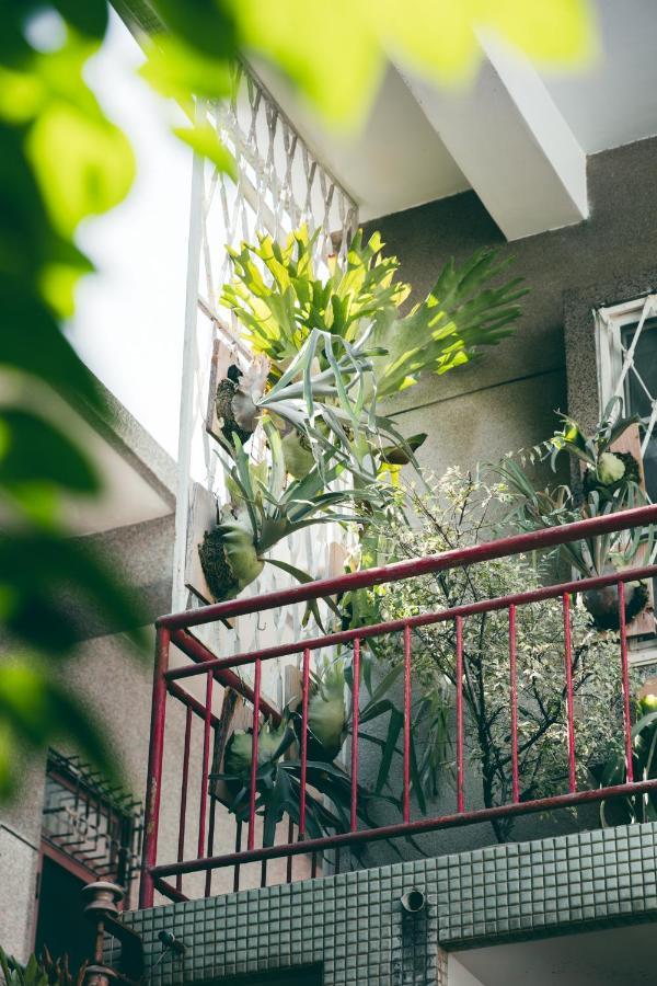 Civil Life Tainan Apartment Екстериор снимка